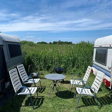 Kemping Przyczepa Camping *